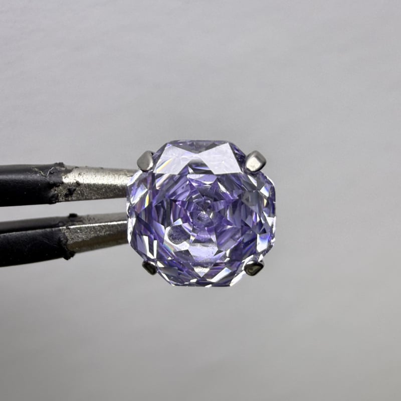 Σκουλαρίκια-καρφιά από κράμα τιτάνιου με ζιρκόν κρύσταλλο και επεξεργασία ζιρκόνια, unisex minimalist