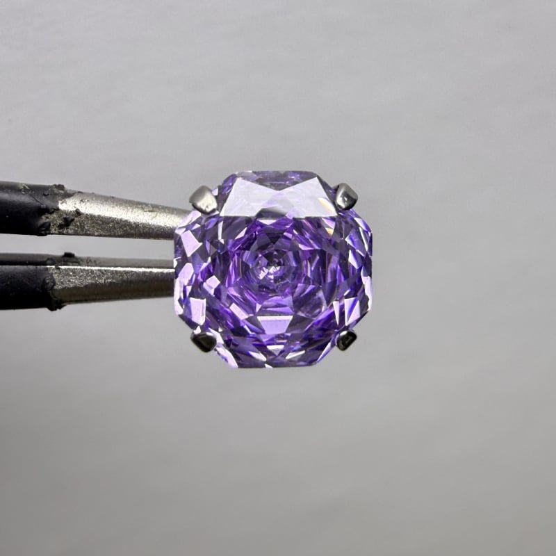 Σκουλαρίκια-καρφιά από κράμα τιτάνιου με ζιρκόν κρύσταλλο και επεξεργασία ζιρκόνια, unisex minimalist