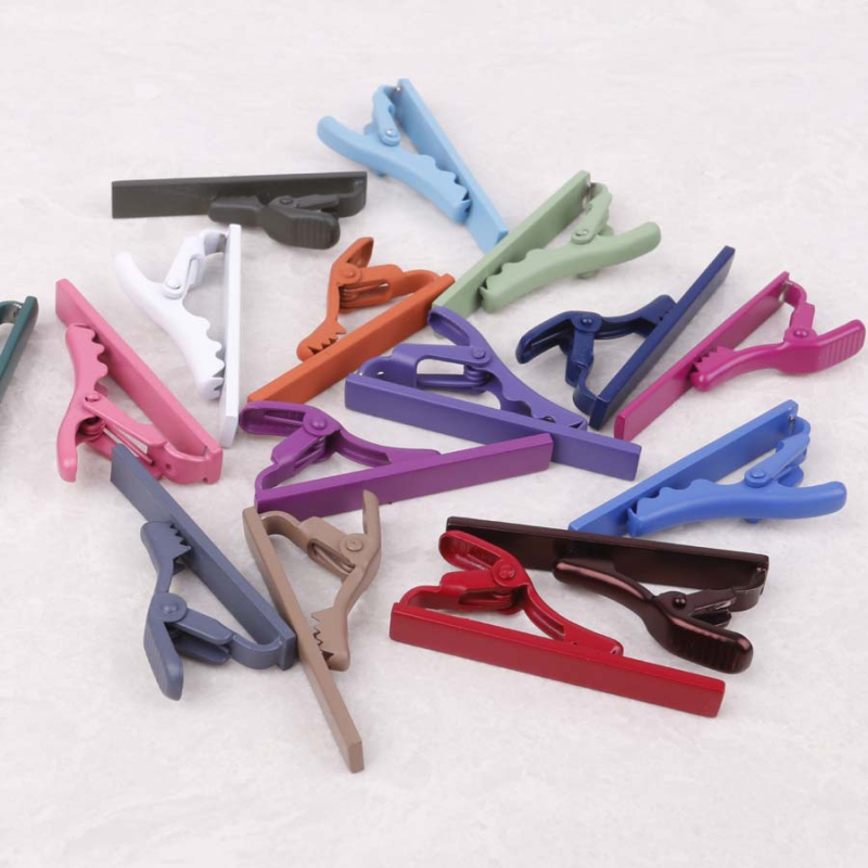 Клип за вратовръзка от сплав, PT900 чистота, плоска глава, унисекс дизайн, монохромен модел, формована обработка