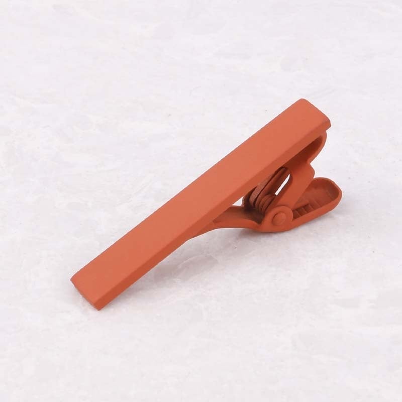 Клип за вратовръзка от сплав, PT900 чистота, плоска глава, унисекс дизайн, монохромен модел, формована обработка