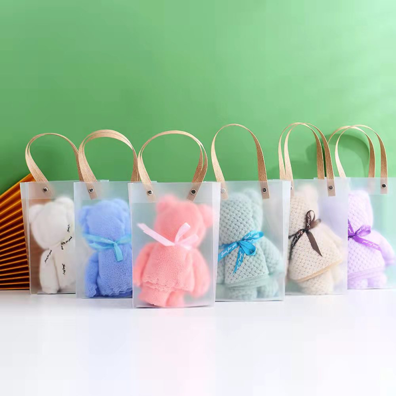 Koralinio fliso rankšluostis su lokio dizainu, paprastas audinys, 80–100 g