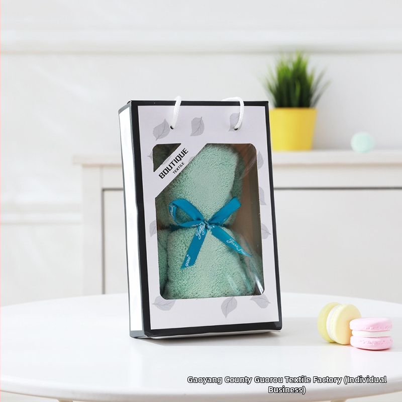 Koralinio fliso rankšluostis su lokio dizainu, paprastas audinys, 80–100 g