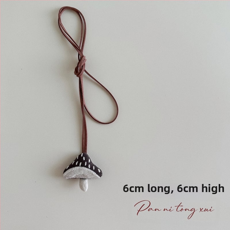 Bērnu kaklarota - rokām darināta, kokvilnas materiāls, karikatūras figūriņa ar 11 cm pagarināšanas ķēdi