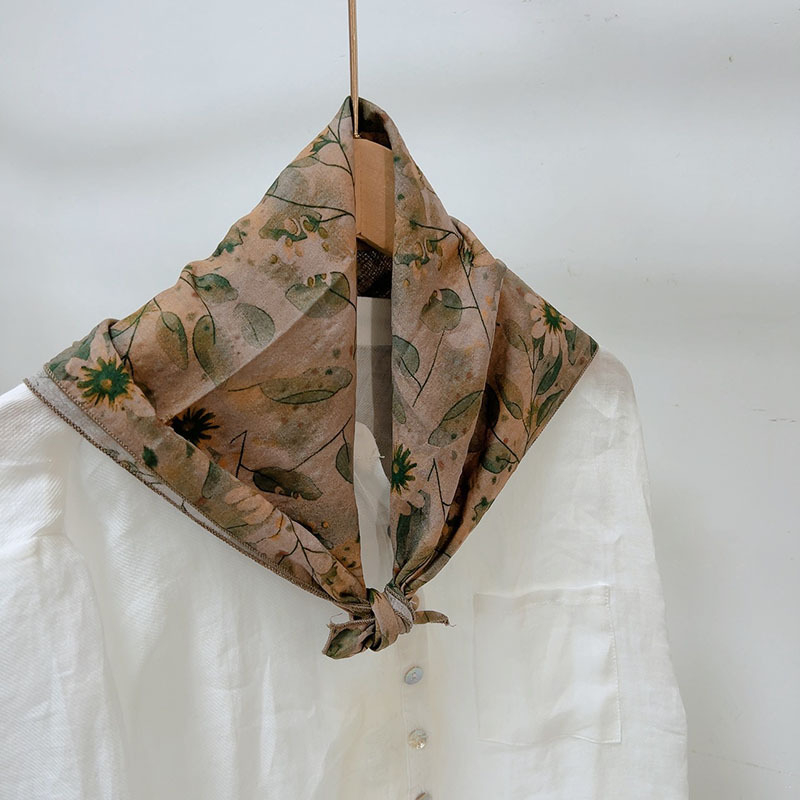 Morissa női pamut négyszögletes sál virágos mintával, sima szövés, 100% pamut, Tavasz 2025