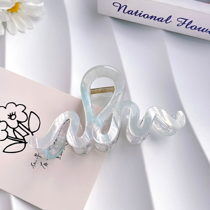 Щипка за коса с форма на акула, корейски стил; акрил; лепило; хващаща щипка; метално покритие; аксесоар за глава за жени; пролет 2025