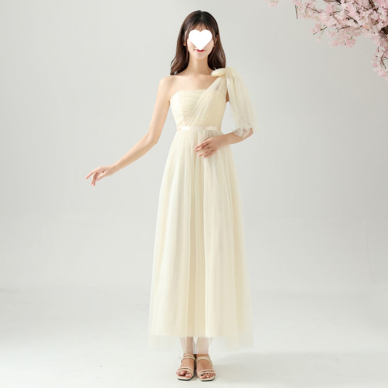 Рокля за шаферки за летни изпълнения - стройна кройка, елегантна, мрежеста полиестрова тъкан, дълга пола, 3/4 ръкав