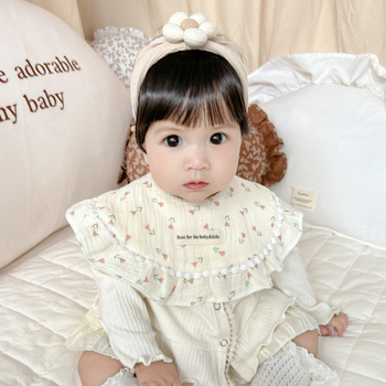 Kūdikių marlių medvilnės skudurėlis su gėlių nėriniu, atsparus vandeniui ir nešvarumams, tinkamas naujagimiams iki 6 metų, ruduo 2024