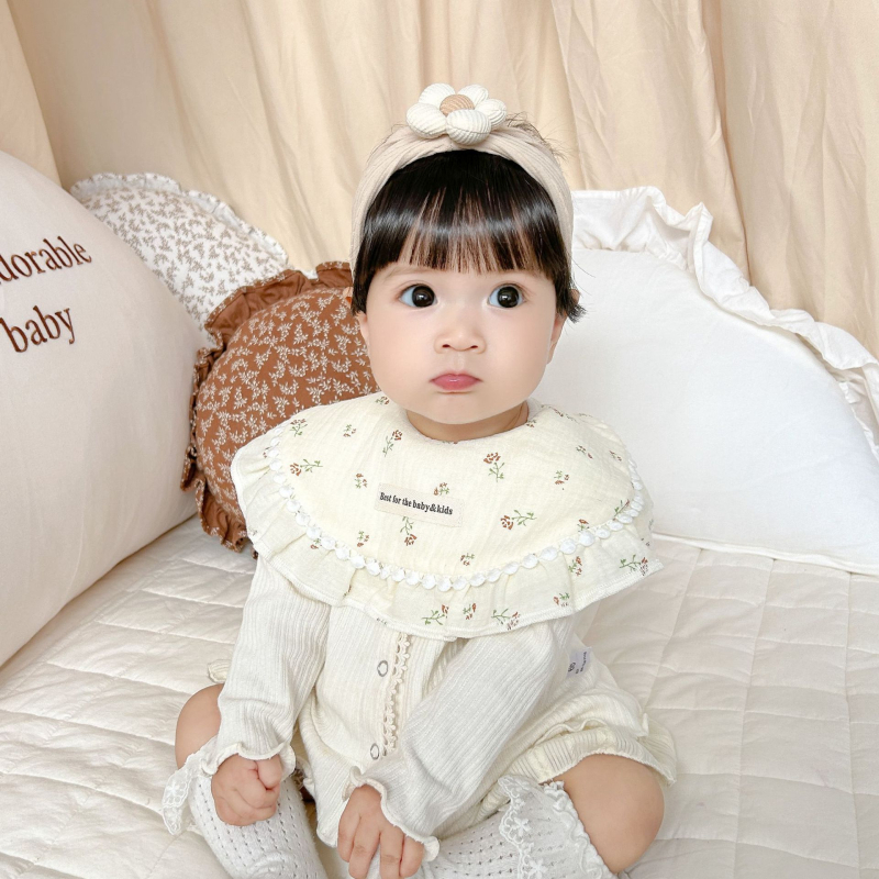 Kūdikių marlių medvilnės skudurėlis su gėlių nėriniu, atsparus vandeniui ir nešvarumams, tinkamas naujagimiams iki 6 metų, ruduo 2024