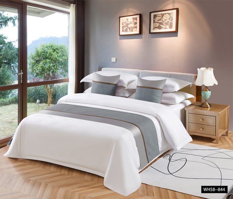 Viešbučio patalynės dekoro komplektas — modernus minimalistinis dizainas, vientisas raštas; Medžiaga: Kita; Raštas: Vienarūšis; Stilius: Kita; Stiliaus pozicija: Viešbutis