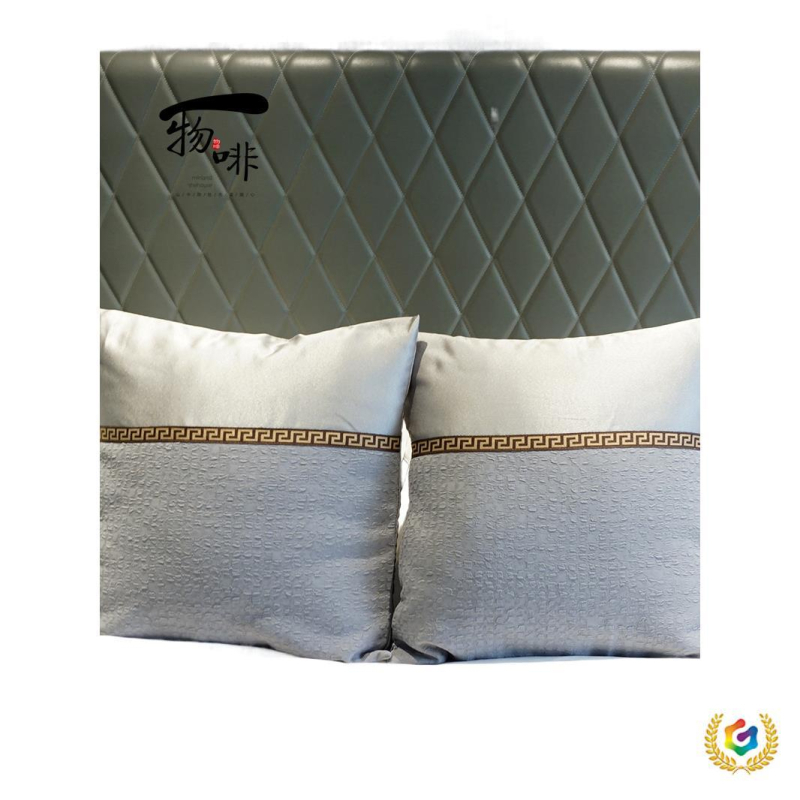 Viešbučio patalynės dekoro komplektas — modernus minimalistinis dizainas, vientisas raštas; Medžiaga: Kita; Raštas: Vienarūšis; Stilius: Kita; Stiliaus pozicija: Viešbutis