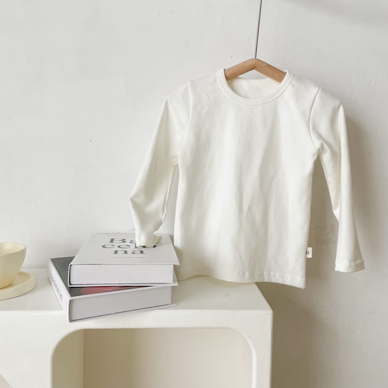 Vaikų marškinėliai su ilgomis rankovėmis iš medvilnės su apvaliu kaklu, vieno atspalvio modelis, švelnus audinys, 95% medvilnė 5% elastanas, tinkamas 0–1 metų amžiui