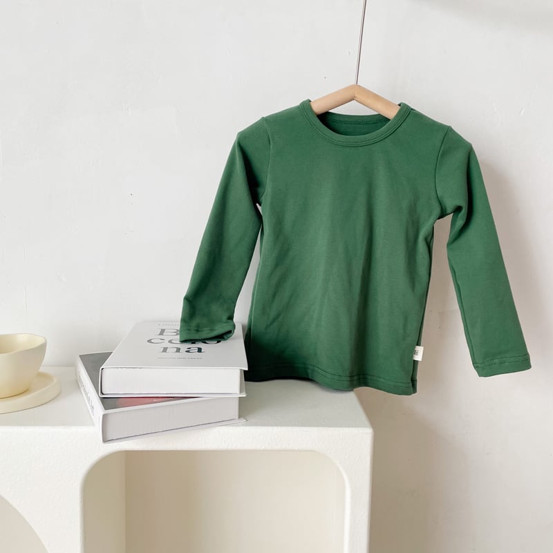 Vaikų marškinėliai su ilgomis rankovėmis iš medvilnės su apvaliu kaklu, vieno atspalvio modelis, švelnus audinys, 95% medvilnė 5% elastanas, tinkamas 0–1 metų amžiui