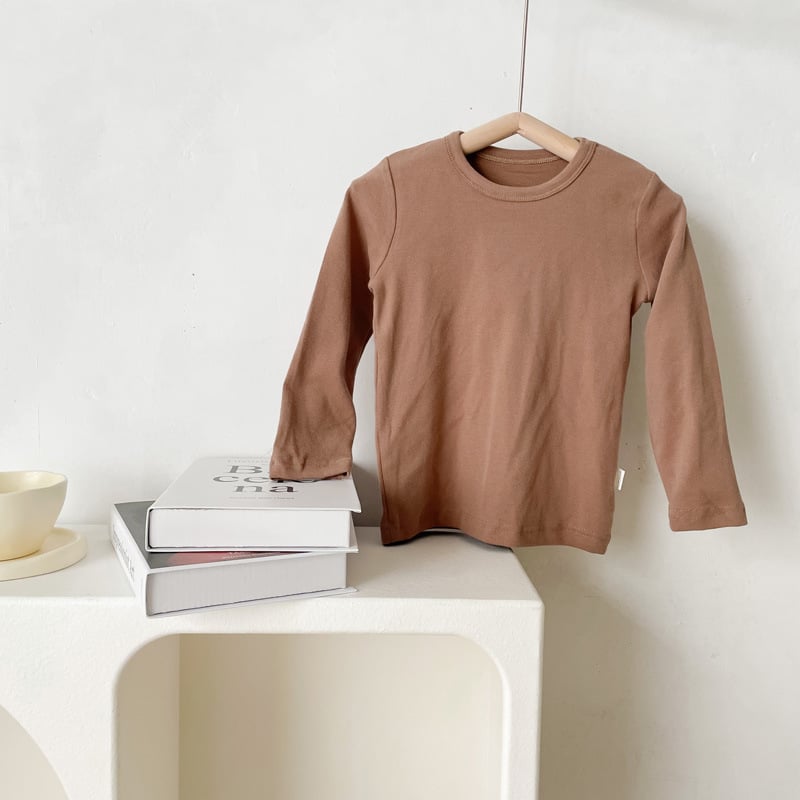 Vaikų marškinėliai su ilgomis rankovėmis iš medvilnės su apvaliu kaklu, vieno atspalvio modelis, švelnus audinys, 95% medvilnė 5% elastanas, tinkamas 0–1 metų amžiui