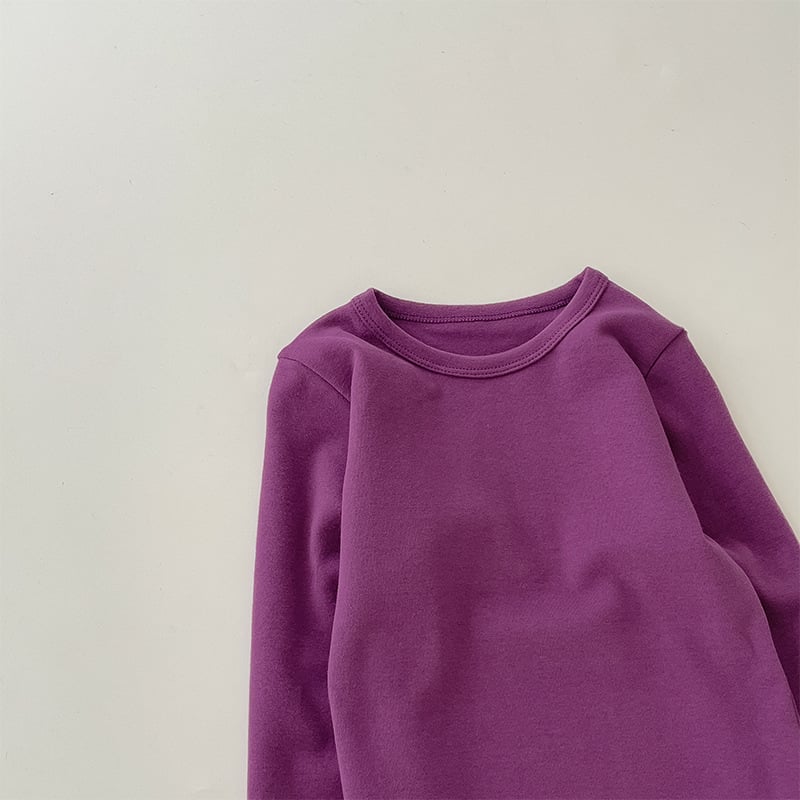 Vaikų marškinėliai su ilgomis rankovėmis iš medvilnės su apvaliu kaklu, vieno atspalvio modelis, švelnus audinys, 95% medvilnė 5% elastanas, tinkamas 0–1 metų amžiui