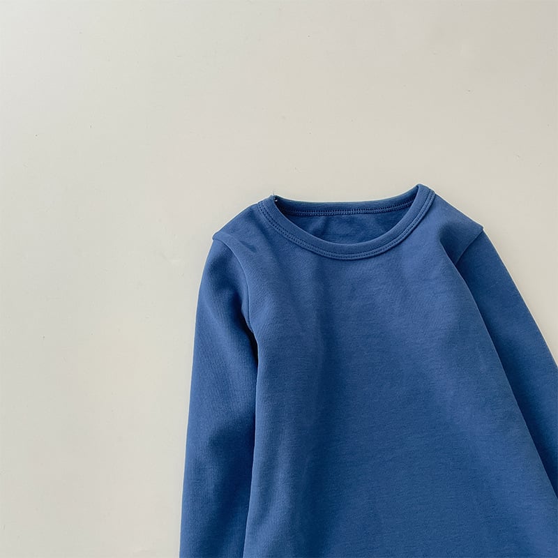 Vaikų marškinėliai su ilgomis rankovėmis iš medvilnės su apvaliu kaklu, vieno atspalvio modelis, švelnus audinys, 95% medvilnė 5% elastanas, tinkamas 0–1 metų amžiui