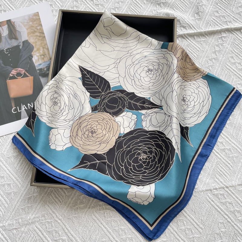 Szatén négyszögletes kendő vintage mintával, poliészter anyag (≥96%), üzleti városi stílus