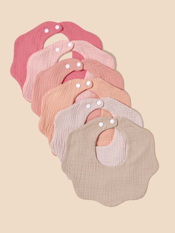 Naujagimio medvilninis seilių skraistė – didelis sugeriamumas, unisex, 0–1 metų amžius, modeliai: vienpalviai, gėlių raštai, atspaudai