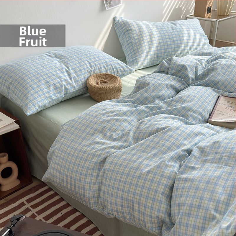 Keturių dalių patalynės komplektas iš 100% medvilnės, siūliniu dažymu, išplautas, languotas raštas