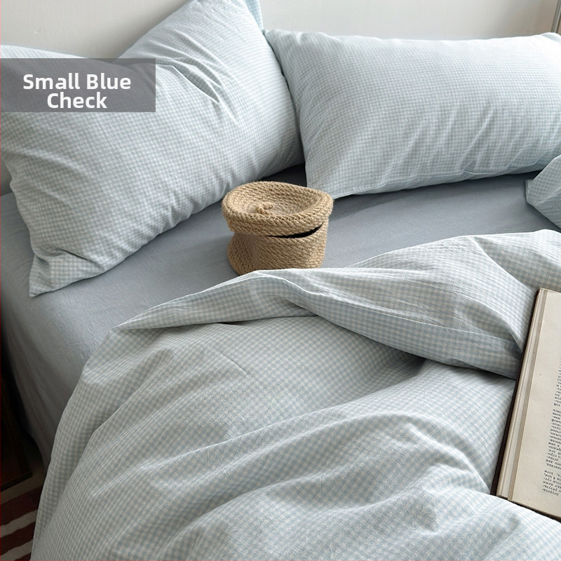 Keturių dalių patalynės komplektas iš 100% medvilnės, siūliniu dažymu, išplautas, languotas raštas