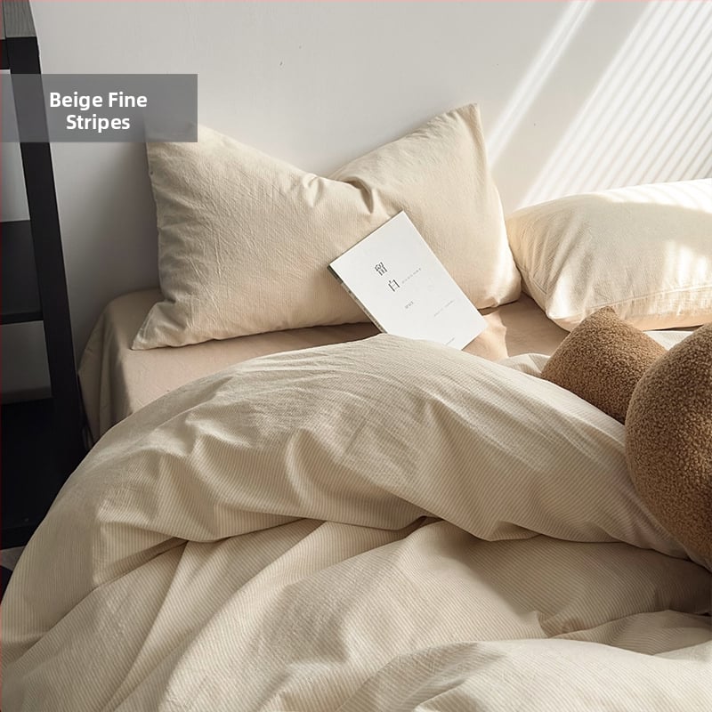 Keturių dalių patalynės komplektas iš 100% medvilnės, siūliniu dažymu, išplautas, languotas raštas