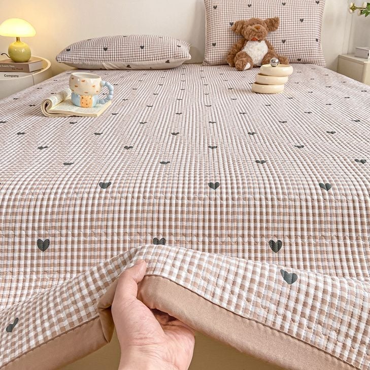 Tryjų dalių lovos užtiesalo komplektas, kvilijuotas, priešslydimo dizainas, dryžių raštas, poliesterio pluoštas, reaktyvus dažymas, abipusis