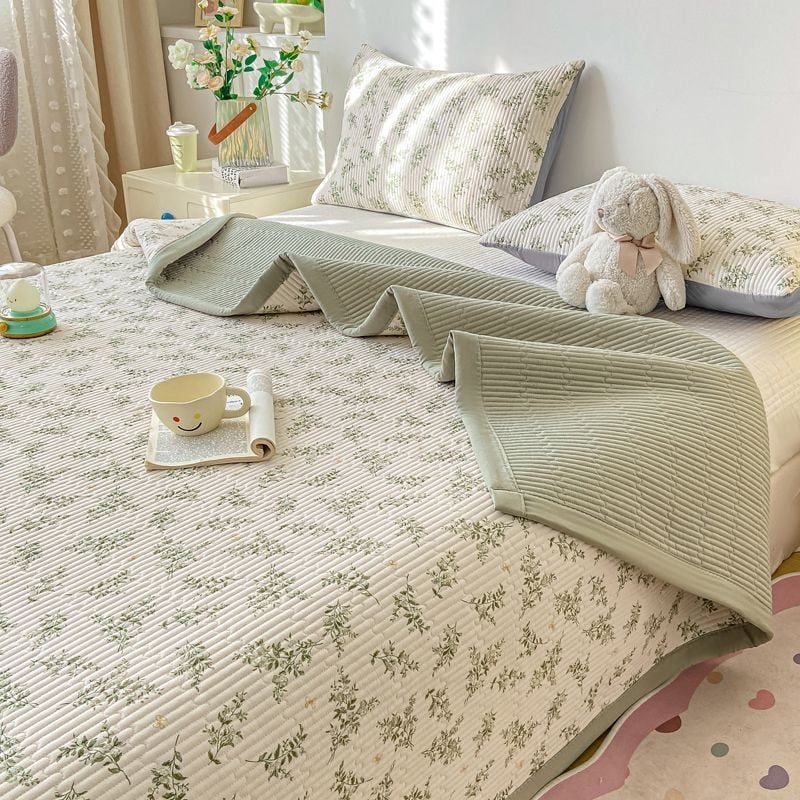 Tryjų dalių lovos užtiesalo komplektas, kvilijuotas, priešslydimo dizainas, dryžių raštas, poliesterio pluoštas, reaktyvus dažymas, abipusis