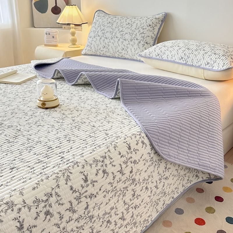 Tryjų dalių lovos užtiesalo komplektas, kvilijuotas, priešslydimo dizainas, dryžių raštas, poliesterio pluoštas, reaktyvus dažymas, abipusis