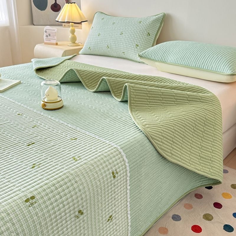 Tryjų dalių lovos užtiesalo komplektas, kvilijuotas, priešslydimo dizainas, dryžių raštas, poliesterio pluoštas, reaktyvus dažymas, abipusis