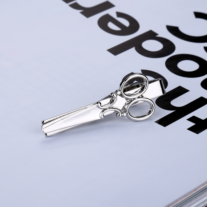 Kakla klips ar lapu ziedu motīvu, universāls, cinka sakausējums, elektroplēšana, plakana galva