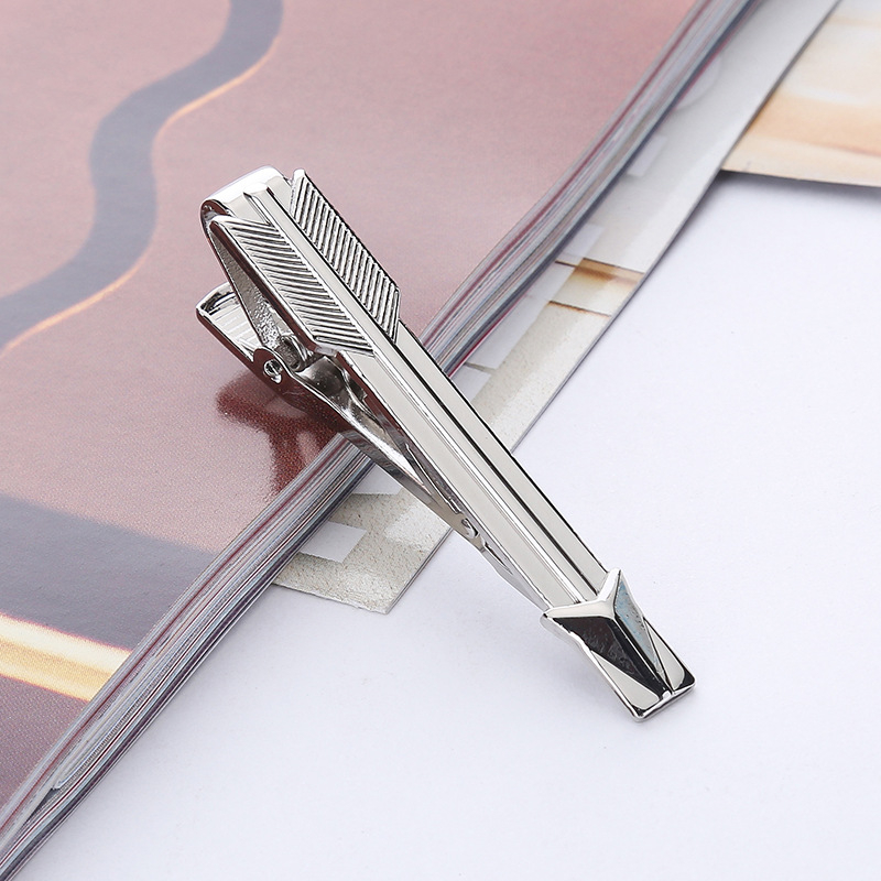 Kakla klips ar lapu ziedu motīvu, universāls, cinka sakausējums, elektroplēšana, plakana galva