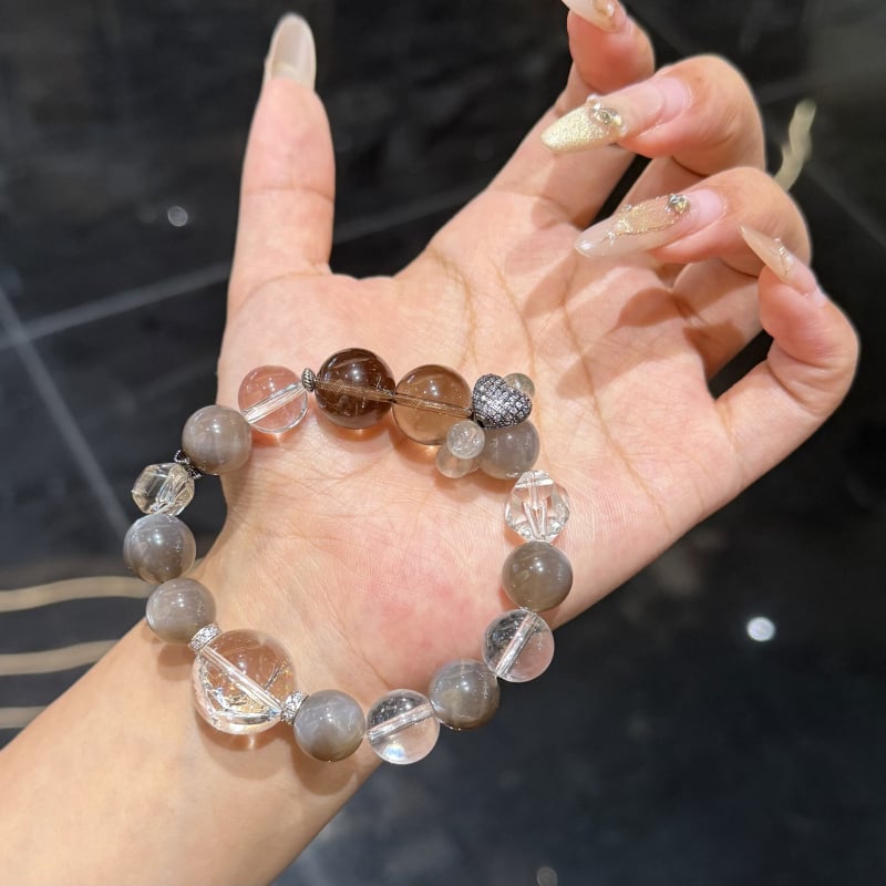 Rokassprādze ar elastīgu auklu, bez sānu akmeņiem, ķīniešu stils, 2025. gada vasaras izlaidums