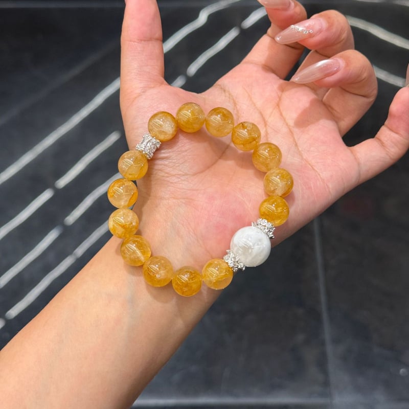 Rokassprādze ar elastīgu auklu, bez sānu akmeņiem, ķīniešu stils, 2025. gada vasaras izlaidums