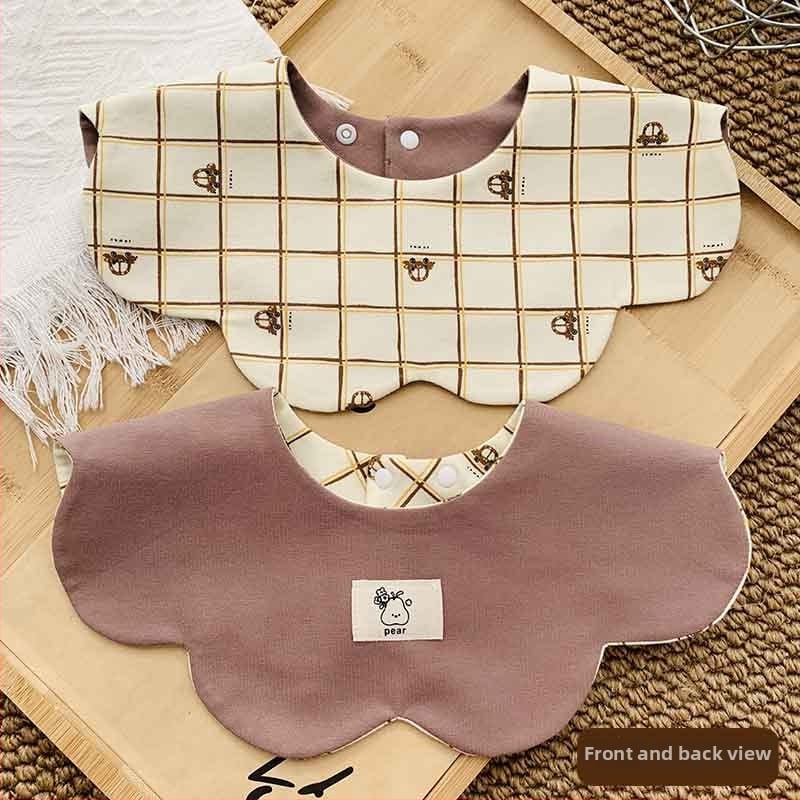 Medvilninė seilinė kūdikiams ir mažiems vaikams (1–3 metų) – dvipusis gėlių raštas, sugerianti