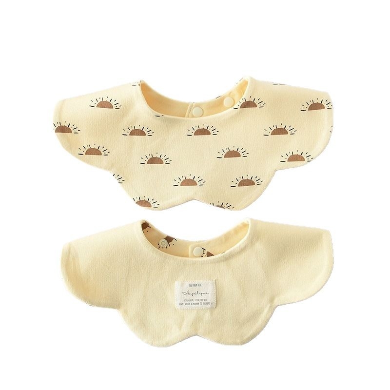 Trysluoksnė dvipusė kūdikio seilių servetėlė, sugerianti, skirta maitinimui