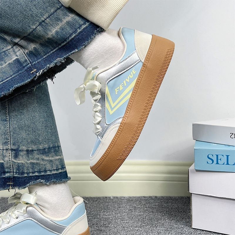 Feiyue ženske tenisice s mrežastim gornjim dijelom, proljeće–ljeto 2025, lagane i prozračne, vulkanizirana gumena đon, vezanje na šnure, ležerni stil