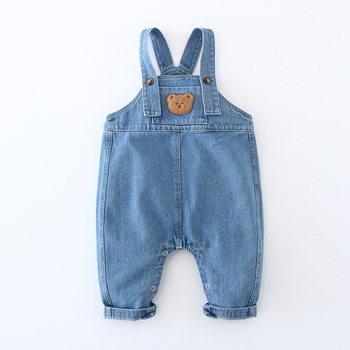 Naujo stiliaus vaikiškas kombinezonas su animacinių filmukų personažais, skirtas 0-3 metų kūdikiams, džinsinis kombinezonas mažyliui.