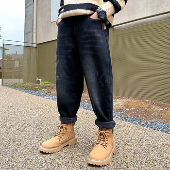 Vaikiškos kelnės su flisu berniukams, 2025 m. rudens ir žiemos naujas modelis, šiltos ir storos, žieminiai drabužiai berniukams, madingi džinsai vidutinio ir didelio sudėjimo vaikams.