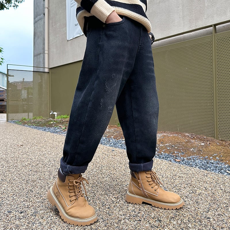 Vaikiškos kelnės su flisu berniukams, 2025 m. rudens ir žiemos naujas modelis, šiltos ir storos, žieminiai drabužiai berniukams, madingi džinsai vidutinio ir didelio sudėjimo vaikams.