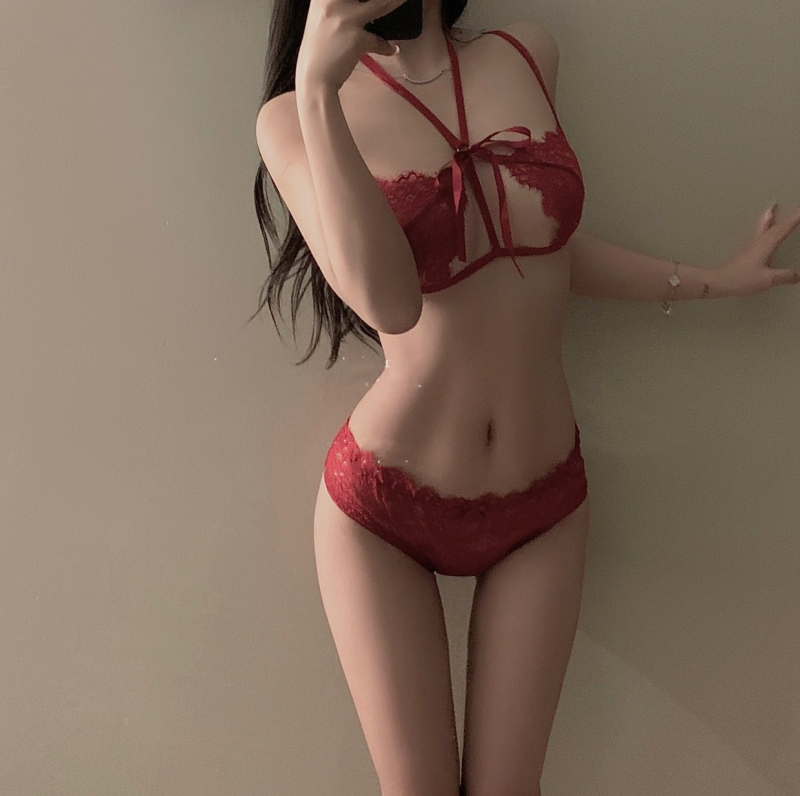 Csipkés melltartó készlet, nylon alapanyag, telt kosár, hárompont stílus, fix dupla vállpántok