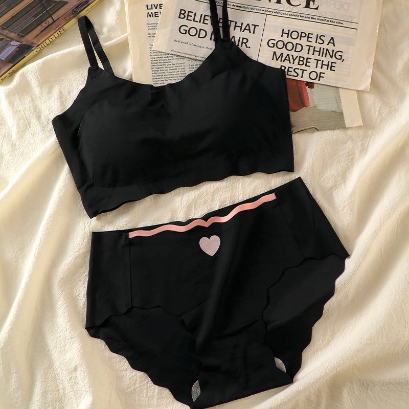 Bešavni set donjeg rublja, prozračan, srednji pojas, osjećaj hladne svile, japanski stil, proljeće-ljeto