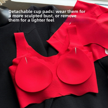 Moterų apatinių komplektas liemenėlio stiliaus, nailonas, 3/4 puodeliai, ploni formuojantys puodeliai, push-up efektas krūtinės formavimui, su krūties pagalvėlėmis