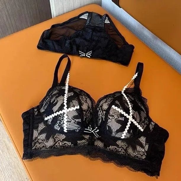 Set de sutien din dantelă, push-up îngroșat de 5 cm, cupe 3/4 pentru un bust rotund