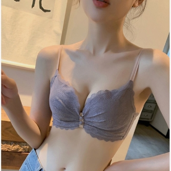 Sutien wireless din dantelă, push-up, cupă 3/4, bretele detașabile dublu, închidere spate cu trei rânduri de cârlige, dantelă nylon, căptușeală din spandex