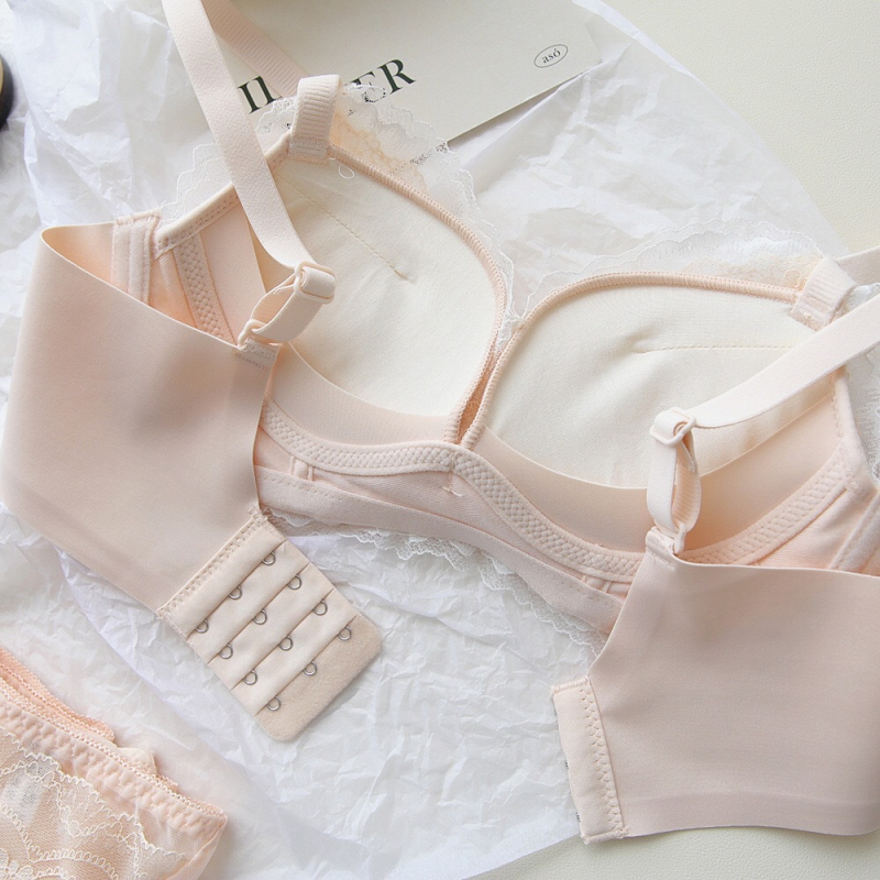 Mulberry Silk romantični čipkasti grudnjak bez žice za male grudi, udoban push-up, protiv opuštanja grudi