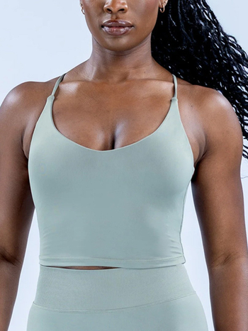 Женски потник за йога с кръстосани презрамки и вградени подплънки за бюст, найлон-спандекс 95/5, тесен силует, влагоотводящ, подходящ за бягане, фитнес и колоездене