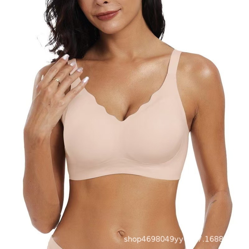 Latex Push-Up grudnjak, 3/4 košarica, Tanko oblikovane košarice, Bešavni dizajn, Čvrste dvostruke naramenice