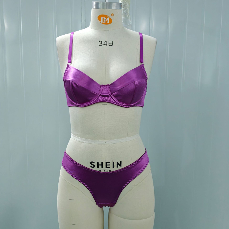Satenski set grudnjaka s podstavom, 3/4 kupa, push-up, klasičan seksi stil