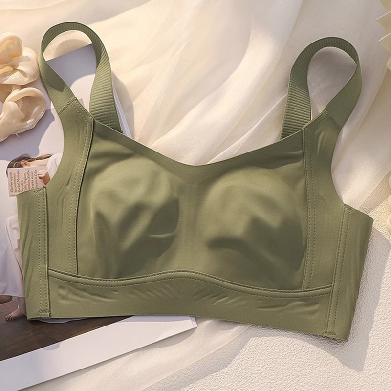 Najlon sportski grudnjak s punim košaricama, tanke oblikovane košarice, fiksne dvostruke naramenice, stražnje četiri reda kukica, prozračan