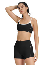 Две части спортен комплект за йога: потник със тънки презрамки и леггинси; дишащ плат 75% найлон, 25% спандекс; без подплънки.