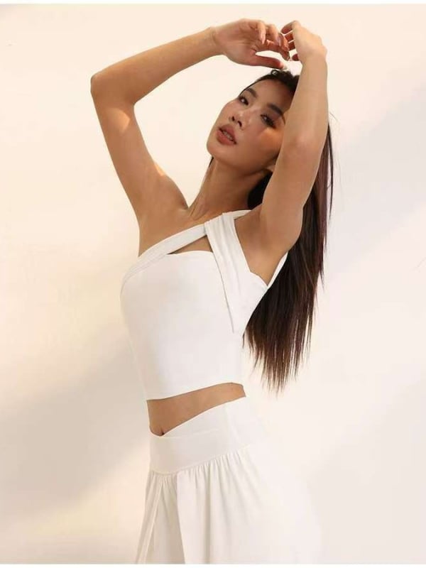 Йога спортен сутиен с подплънки, 75% нейлон, 25% спандекс, дължина до корема, за жени, пролет-лято